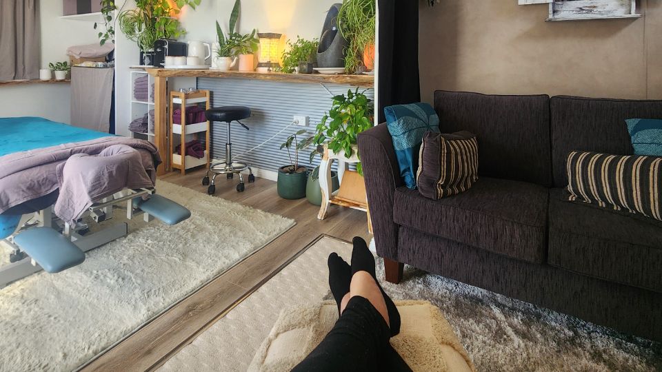 Intrinsic Movement Treatment room (1) Intrinsic Movement Treatment room (1)